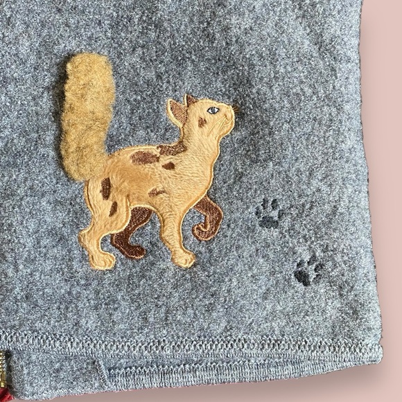 Lisa International Vintage Cat Lovers Boiled Wool 3-D Fluffy Tail Appliqué Vest - Picture 5 of 12